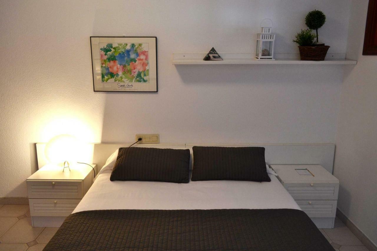 Perillo Apartamentos Alda Santa Cristina מראה חיצוני תמונה