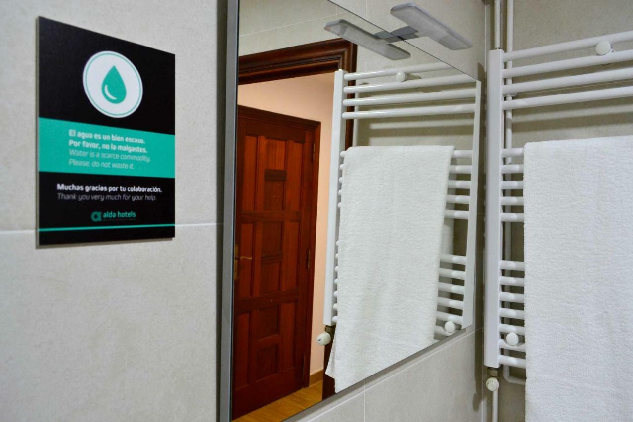 Perillo Apartamentos Alda Santa Cristina מראה חיצוני תמונה