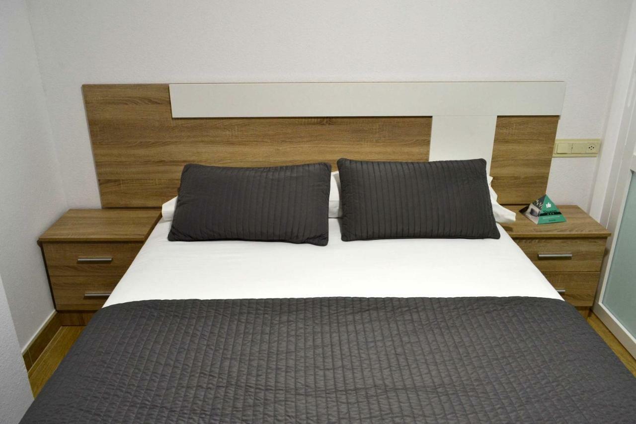 Perillo Apartamentos Alda Santa Cristina מראה חיצוני תמונה